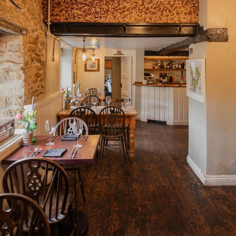 The George & Dragon Country Inn Seaton  Екстериор снимка