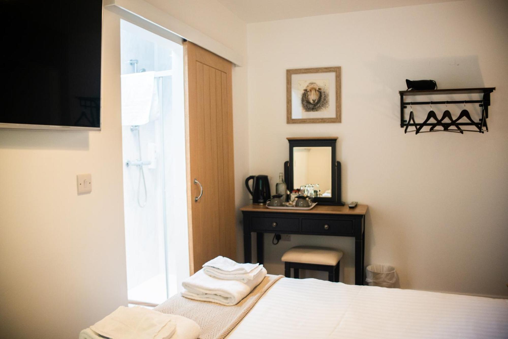 The George & Dragon Country Inn Seaton  Екстериор снимка